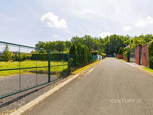 Prodej stavebního pozemku 800 m²