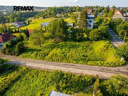 Prodej stavebního pozemku 966 m²