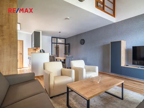 Prodej bytu 4+kk 102 m²