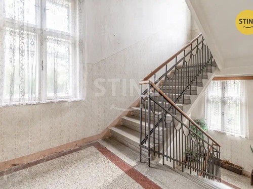 Prodej vily 244 m², pozemek 738 m²