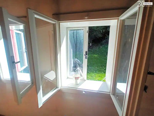 Prodej chalupy 60 m², pozemek 28624 m²