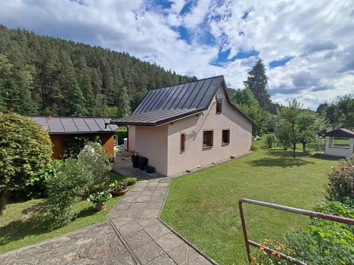 Prodej chaty 65 m², pozemek 566 m²