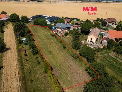 Prodej stavebního pozemku 1308 m²