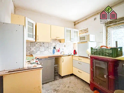 Prodej domu 222 m², pozemek 914 m²