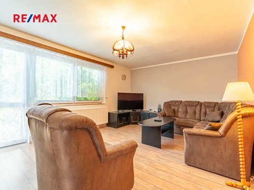 Prodaný  dům 200 m², pozemek 2022 m²