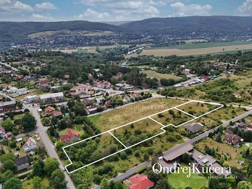 Prodej stavebního pozemku 1831 m²