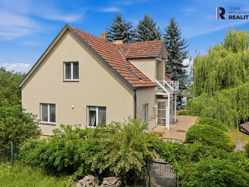 Prodej domu 300 m², pozemek 1343 m²