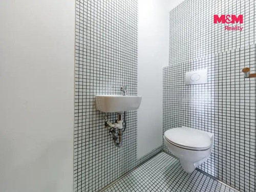 Prodej domu 183 m², pozemek 1211 m²