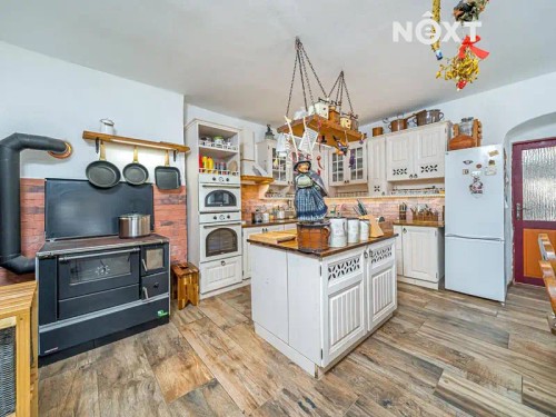 Prodej domu 253 m², pozemek 7571 m²