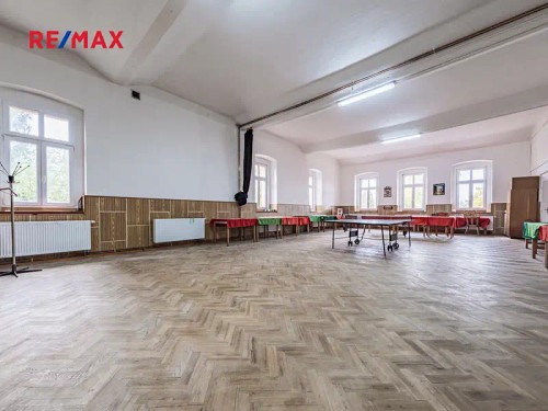 Prodej domu 670 m², pozemek 1786 m²