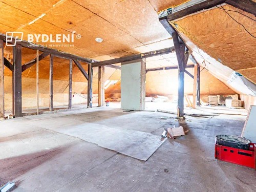 Prodej domu 339 m², pozemek 951 m²
