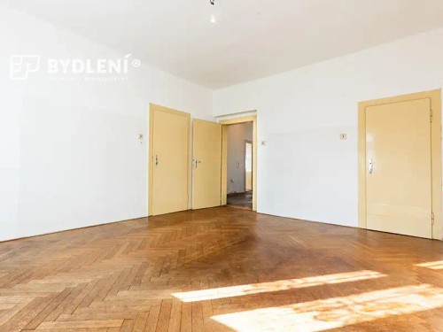 Prodej domu 360 m², pozemek 587 m²