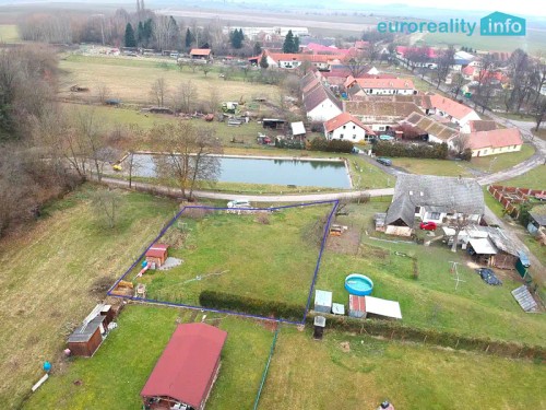 Prodej stavebního pozemku 856 m²