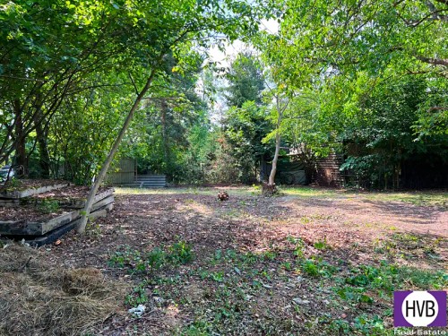 Prodej stavebního pozemku 842 m²
