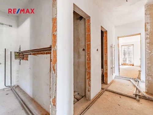 Prodej domu 533 m², pozemek 2105 m²