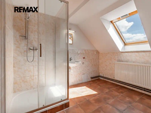 Prodej domu 361 m², pozemek 1335 m²