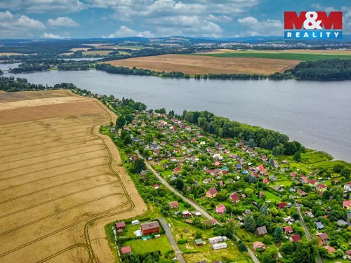 Prodej stavebního pozemku 587 m²
