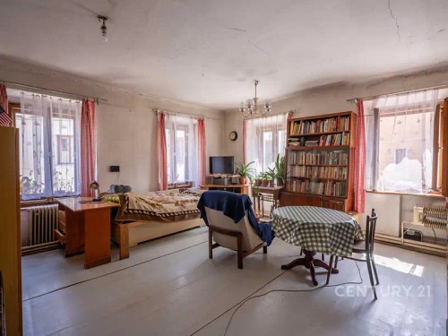 Prodej domu 458 m², pozemek 351 m²