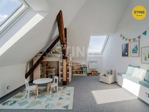 Prodej bytu 4+kk 104 m²