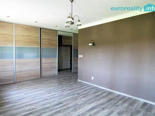 Prodej zemědělské usedlosti 389 m², pozemek 4007 m²