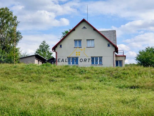 Prodej domu 179 m², pozemek 3930 m²