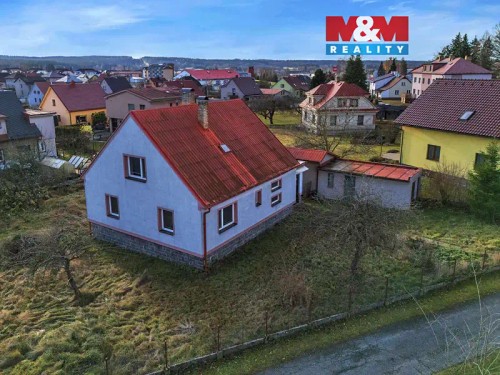 Prodej domu 225 m², pozemek 1225 m²
