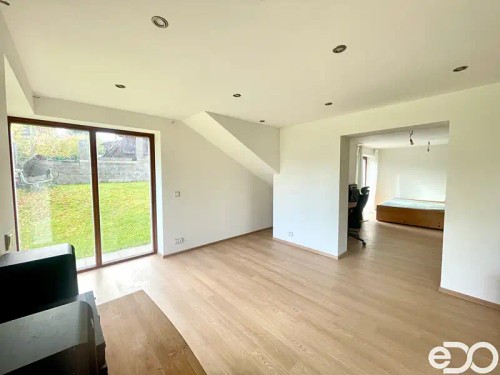 Prodej domu 220 m², pozemek 2215 m²