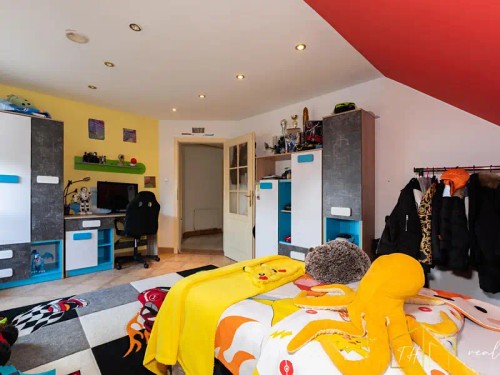 Prodej domu 400 m², pozemek 1728 m²
