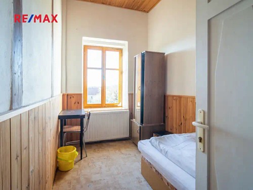 Prodej domu 560 m², pozemek 887 m²
