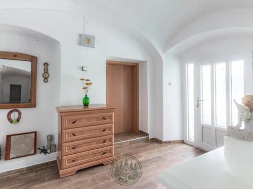 Prodej domu 300 m², pozemek 3679 m²
