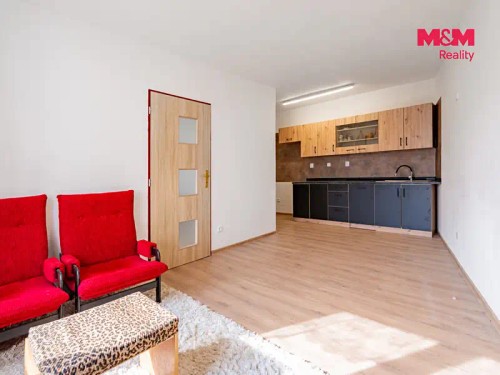 Prodej domu 210 m², pozemek 7574 m²