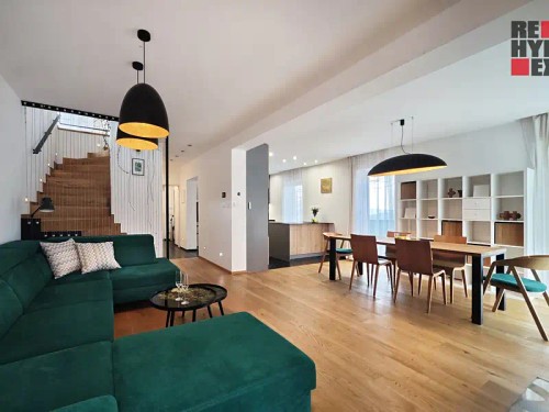 Prodej domu 167 m², pozemek 4328 m²