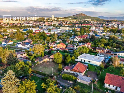Prodej stavebního pozemku 738 m²