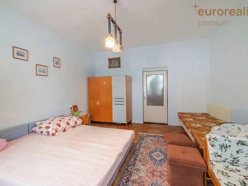 Prodej domu 380 m², pozemek 615 m²