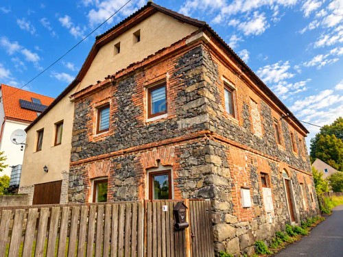 Prodej domu 254 m², pozemek 1235 m²