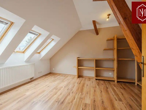 Prodej bytu 4+kk 82 m²