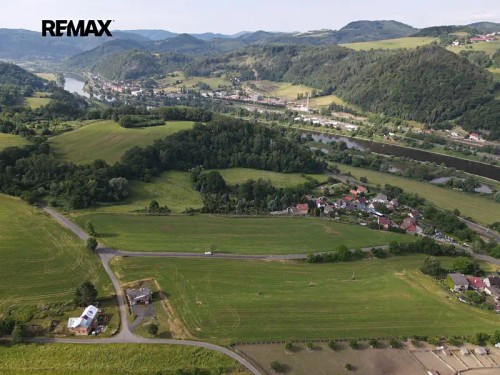 Prodej stavebního pozemku 17584 m²