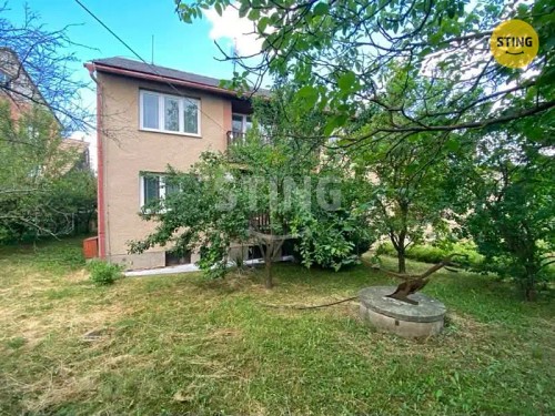 Prodej domu 200 m², pozemek 944 m²