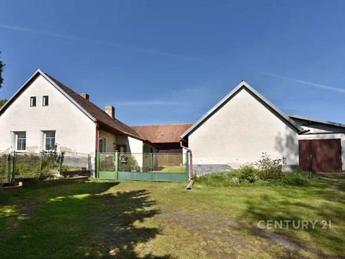 Prodej zemědělské usedlosti 210 m², pozemek 4000 m²