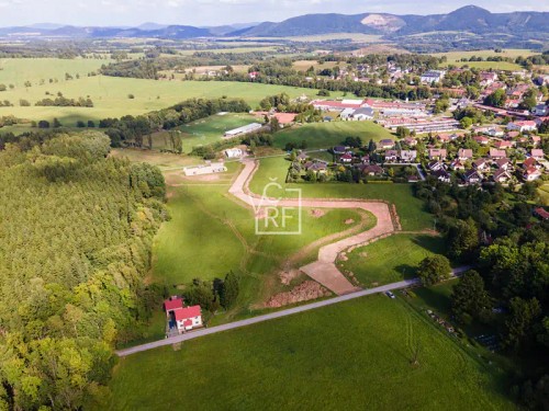 Prodej stavebního pozemku 1003 m²