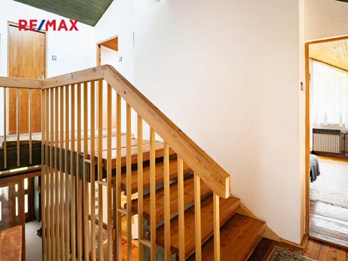 Prodej domu 260 m², pozemek 2300 m²