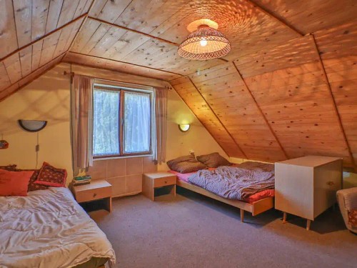 Prodej chaty 400 m², pozemek 400 m²