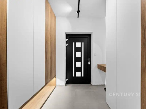 Prodej domu 600 m², pozemek 1700 m²