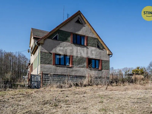 Prodej domu 234 m², pozemek 5979 m²