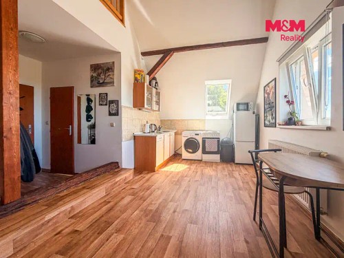Prodej domu 200 m², pozemek 607 m²