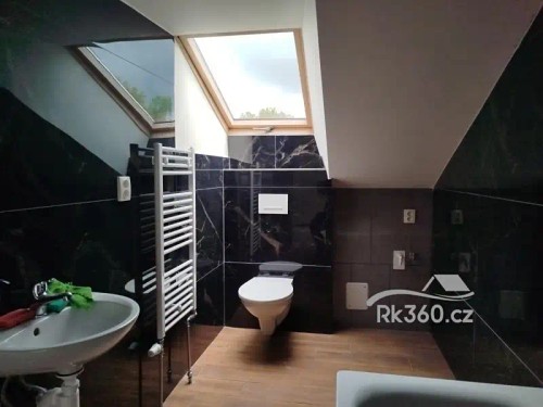 Prodej domu 195 m², pozemek 1800 m²