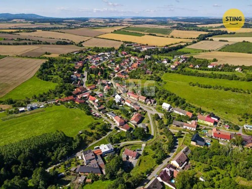 Prodej stavebního pozemku 1108 m²