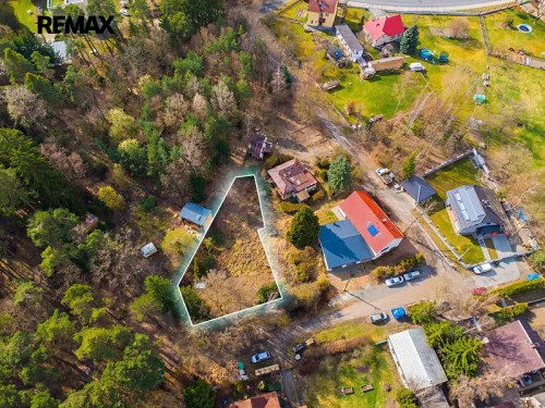 Prodej stavebního pozemku 660 m²