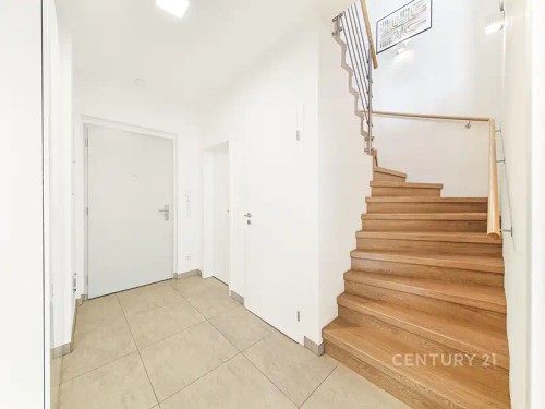 Prodej bytu 4+kk 117 m²