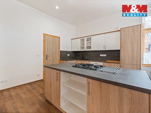 Prodej bytu 3+kk 102 m²